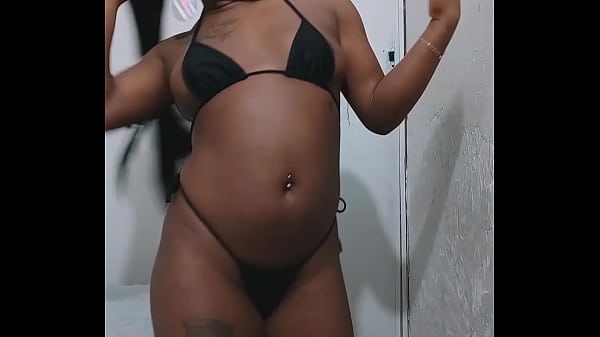 Mulata safadona sensualizando para voces